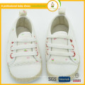 2015 fatory atacado sapatos de esporte branco sapatos de bebê sapatos infantis